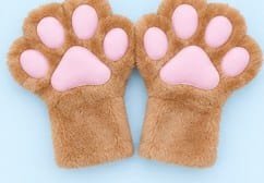 Paws color beige.